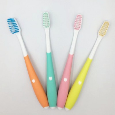 ultra soft bristles easy for small hands to grip  kids toothbrush specially designed for small Teeth and gums